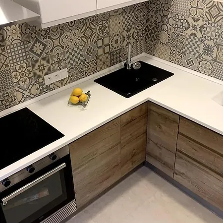 Piso Luminoso En *